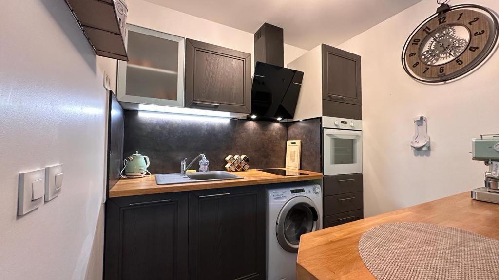 Appartement T2 Rez De Jardin - Disneyland Paris 6 Min Bussy-Saint-Georges Extérieur photo